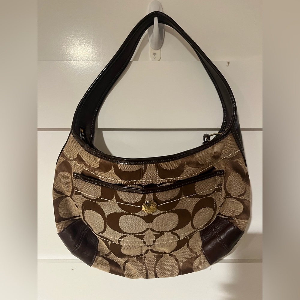 Coach signature canvas shoulder bag